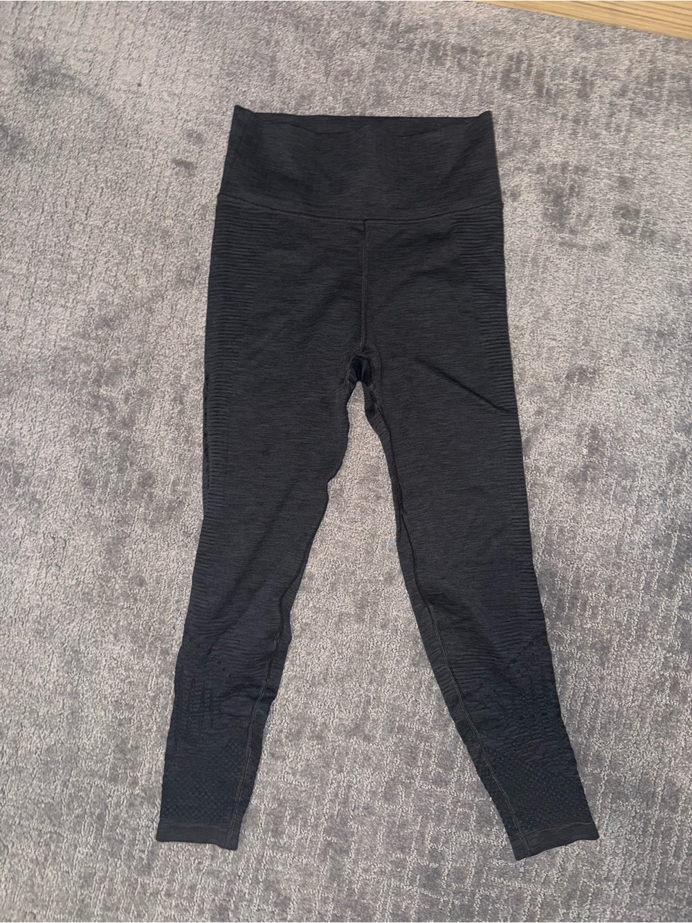 Athleta Halasana Seamless 7/8 Tight Charcoal Grey Heather S